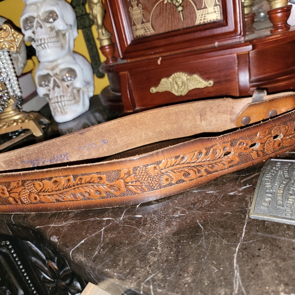 VINTAGE Tex made embossed GENUINE Leather Belt 32 Levi Buckle SNAP OFF western r - Picture 7 of 16